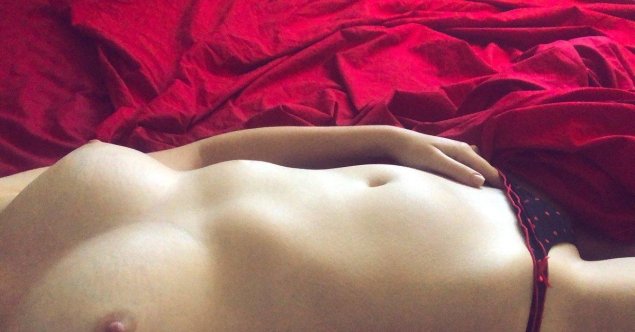 Женский животик