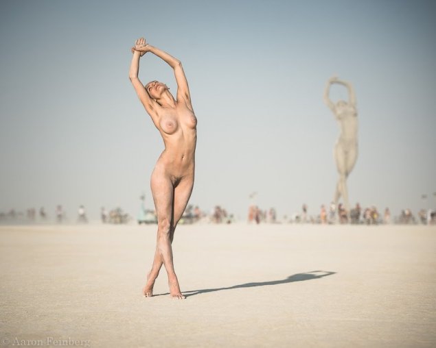Марина гранкина burning man nude