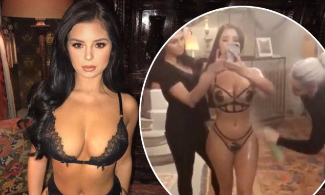 Demi rose mawby в белье